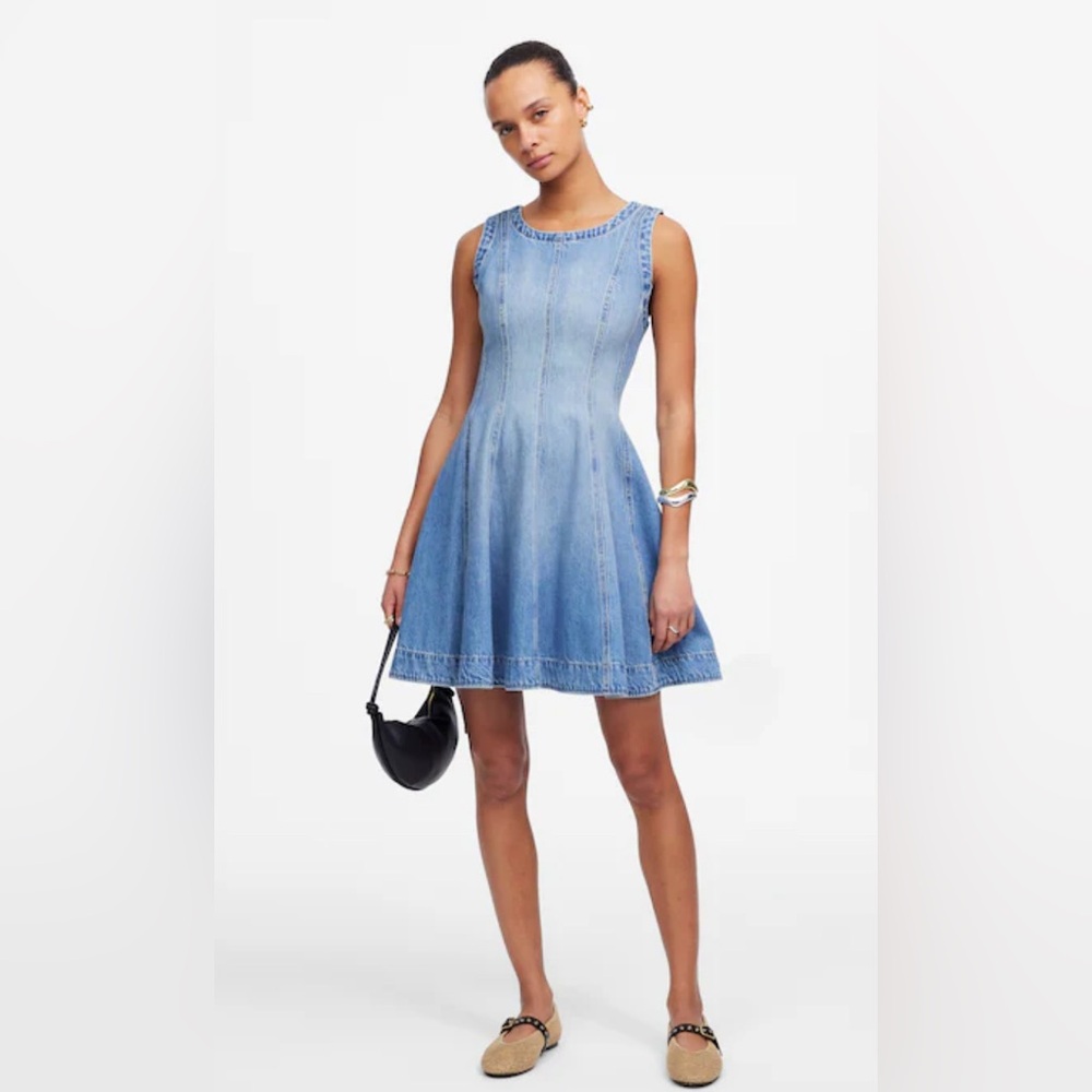 Circle Mini Dress: Airy Denim Edition